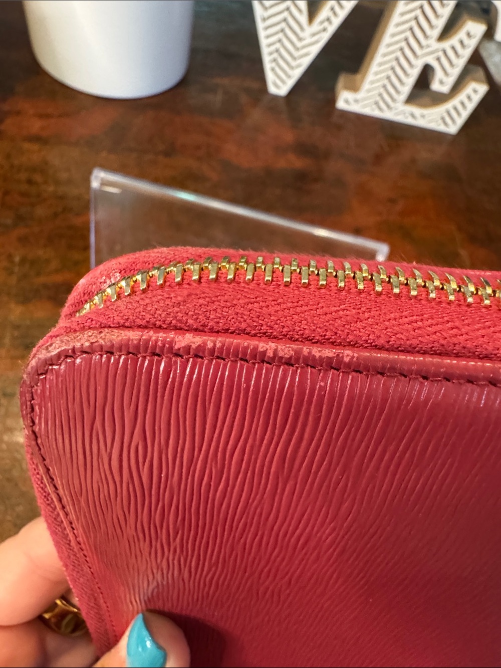 Prada Hot Pink Saffiano Zip Wallet with Gold Chain Strap - Picture 9 of 16